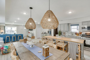Wildwood Home with Deck - Walk to Beach and Boardwalk!